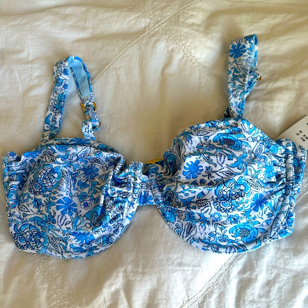 Hollister bikini top
